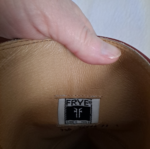 Frye Leather riding boots 7.5 great condition Coniac color - Picture 5 of 6